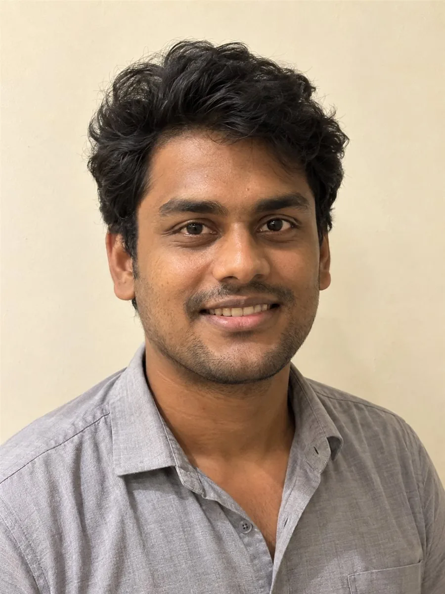 aniket-iyer.webp