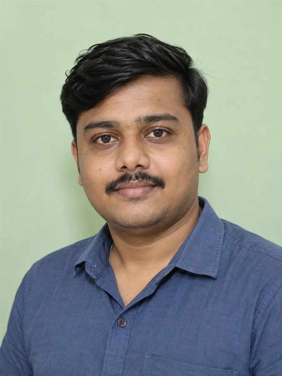 chetan-kadam.webp