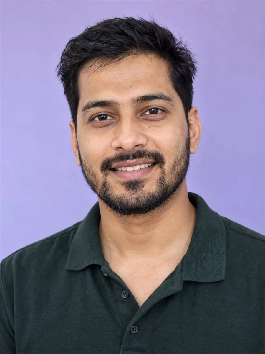 farhan-sharma.webp