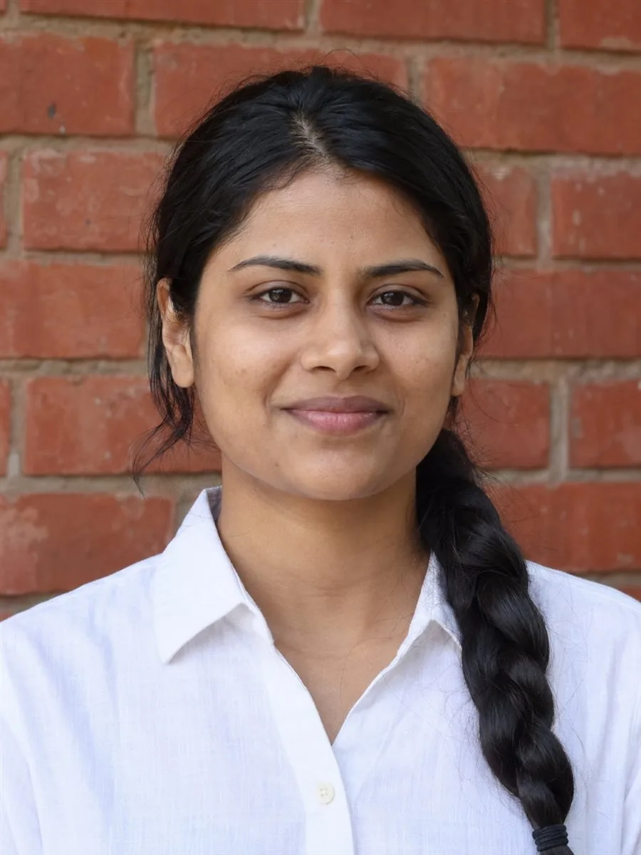 shreya-naik.webp